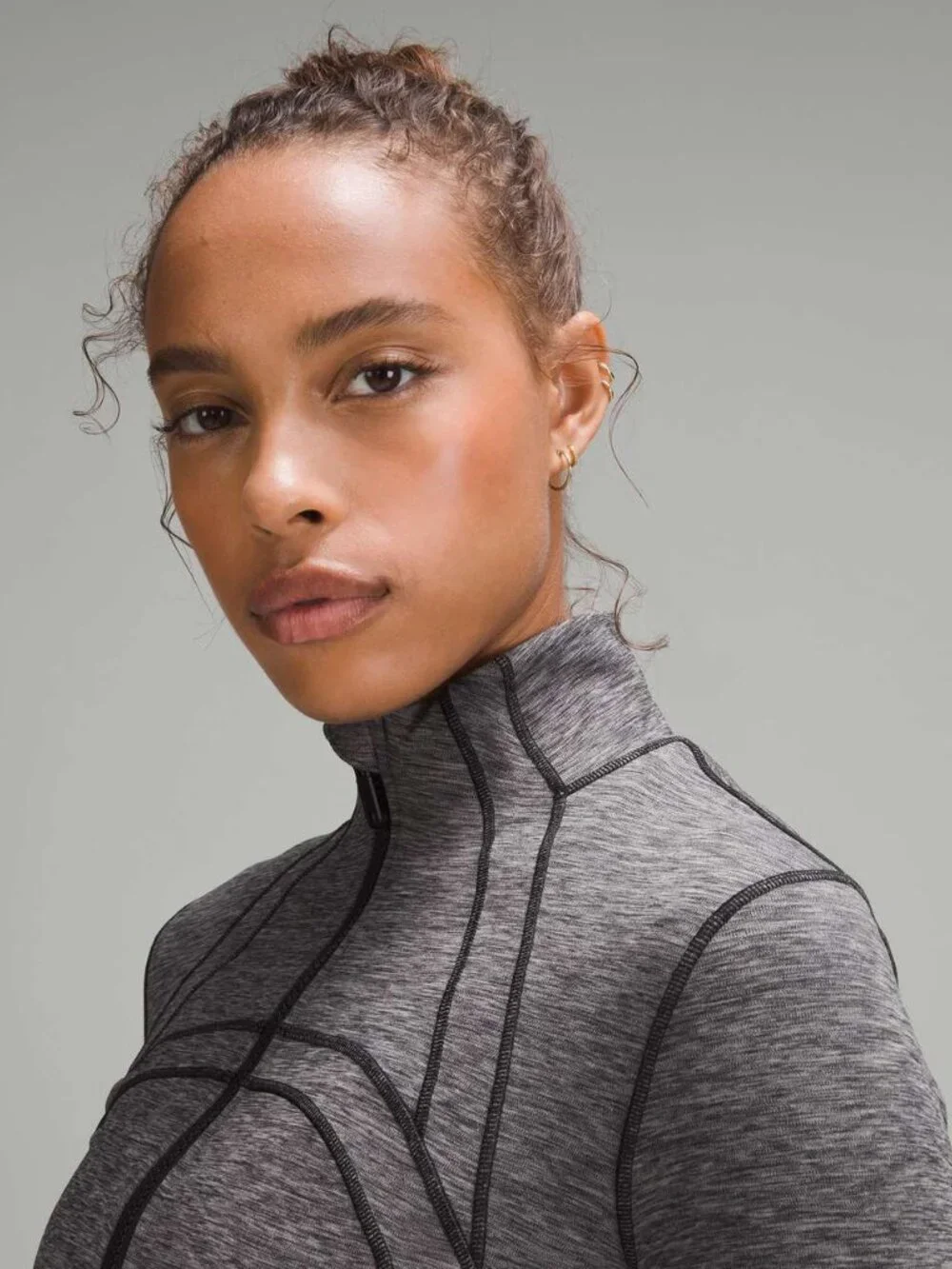 FLAWLESS LULULEMON DEFINE GRAY AND BLACK CROPPED JACKET SIZE 6 - Picture 4 of 10